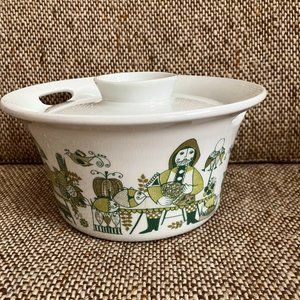 Vintage Figgjo lidded casserole, Market design